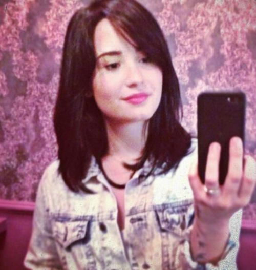 Demi Lovato new hair