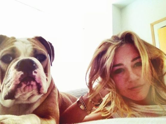 Miley Cyrus with her dog Zigz