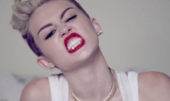 Miley Cyrus 'We Can't Stop' video